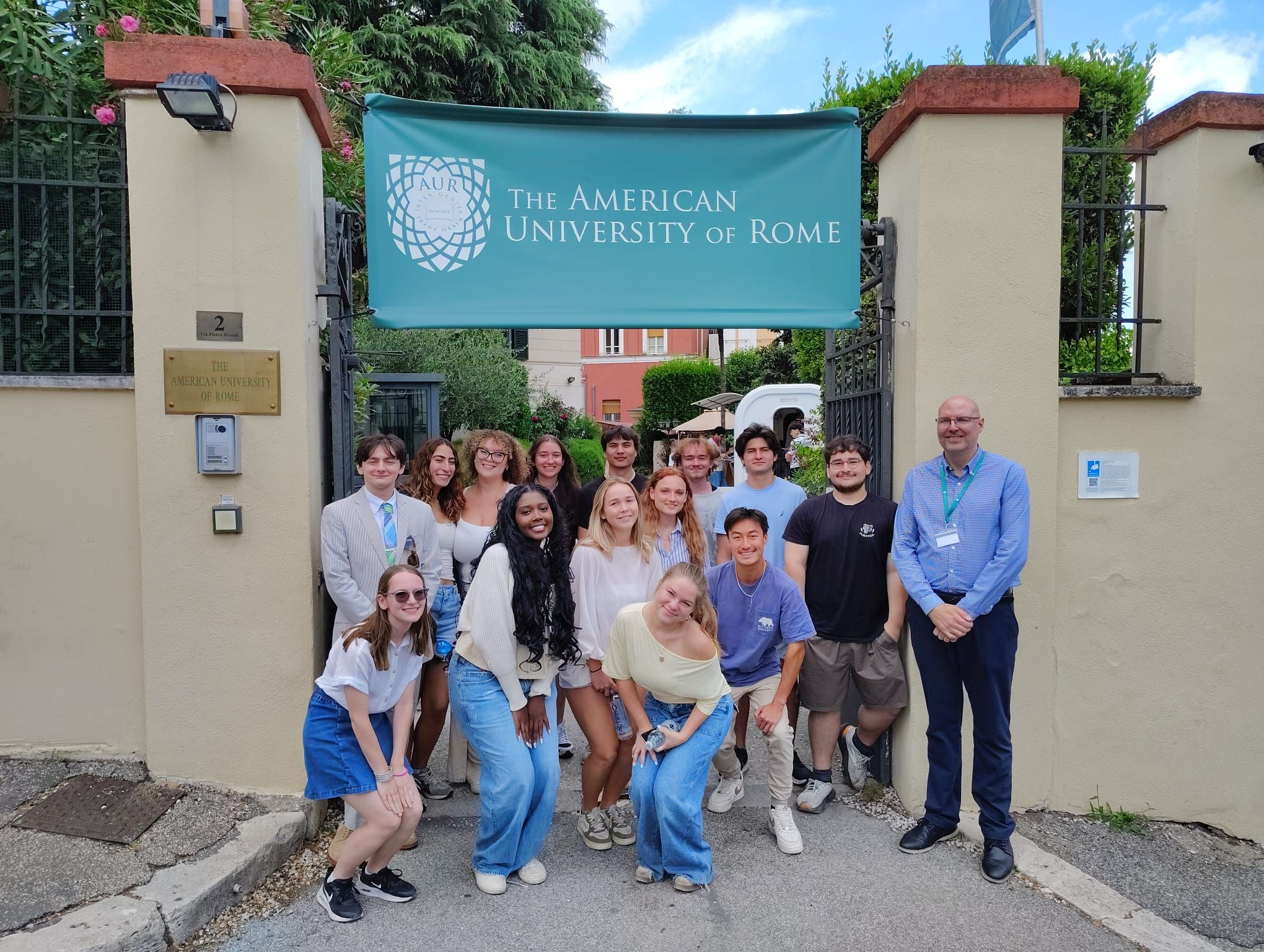 Summer program italy loyola